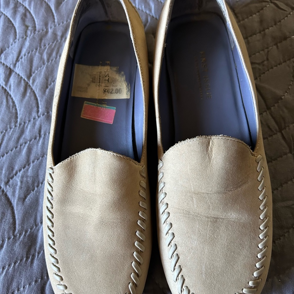 8 cream color